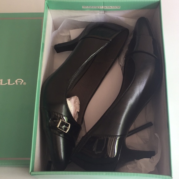 Marbella Black Pointed toe heels - Picture 16 of 16